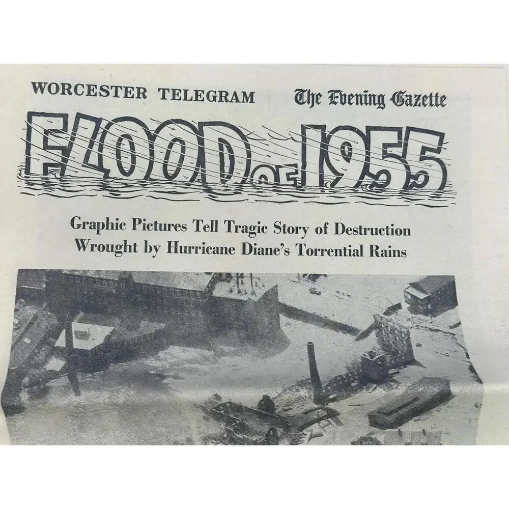 VTG Worcester Telegram Evening‎ Gazette Flood Of 1955 Newspaper Graphic Pictures